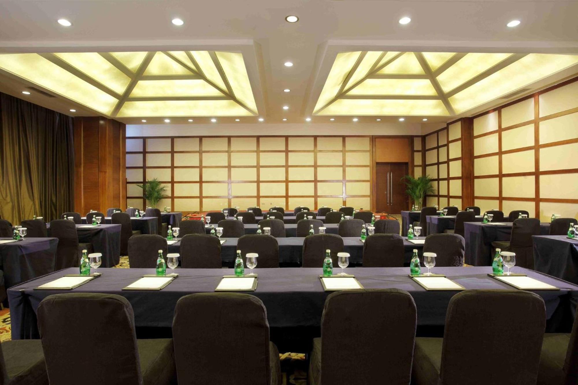 Holiday Inn Chengdu Century City-Westtower Exteriér fotografie